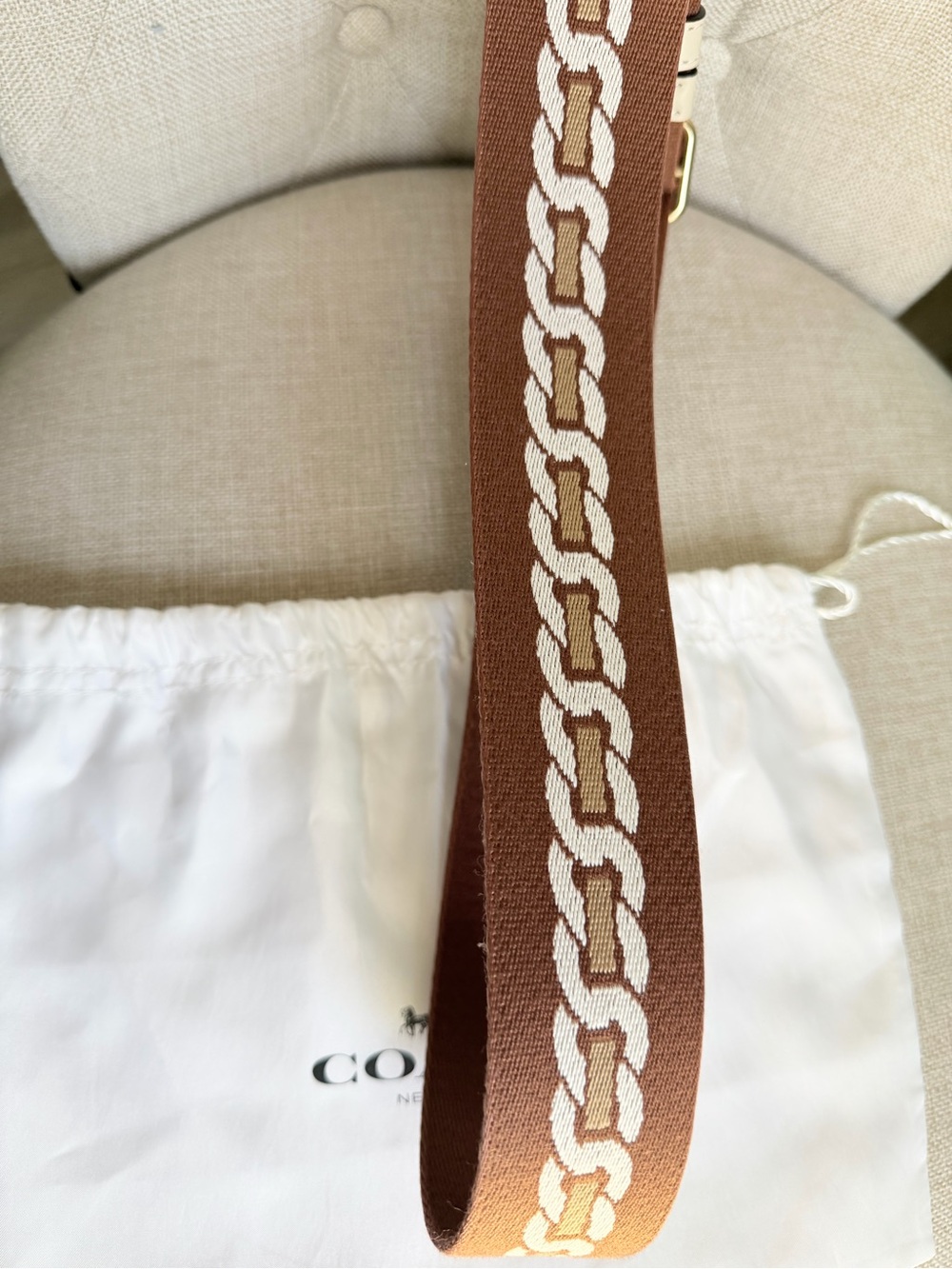 COACH Novelty Adjustable Reversible Guitar Shoulder Strap Brown Chalk Leather - Picture 9 of 16
